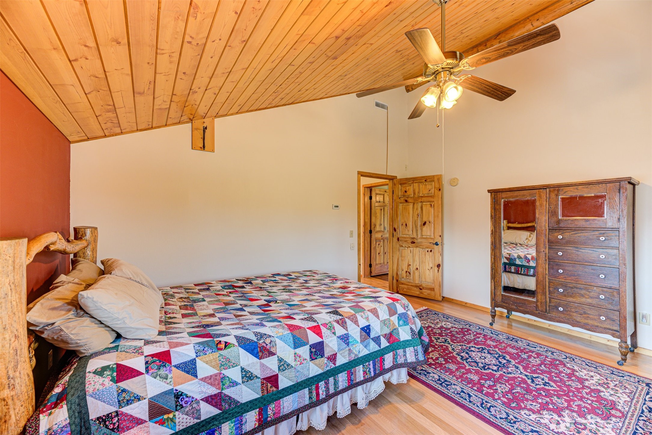 Helena, Montana 59602, United States, 4 Bedrooms Bedrooms, ,3 BathroomsBathrooms,Residential,Pending,51255