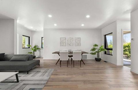 Tiny photo for 713 W 2nd Street W, Whitefish, MT 59937 (MLS # 30066550)