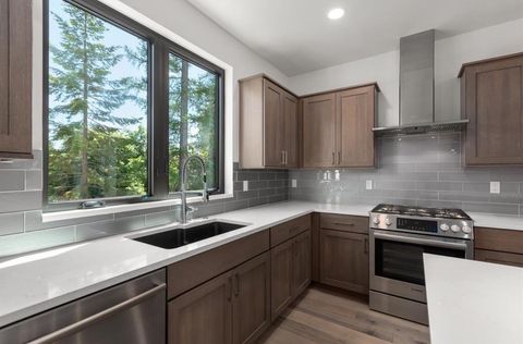 Tiny photo for 713 W 2nd Street W, Whitefish, MT 59937 (MLS # 30066550)