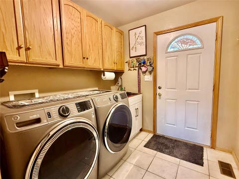 Tiny photo for 110 Steamboat Way E, Thompson Falls, MT 59873 (MLS # 30073513)