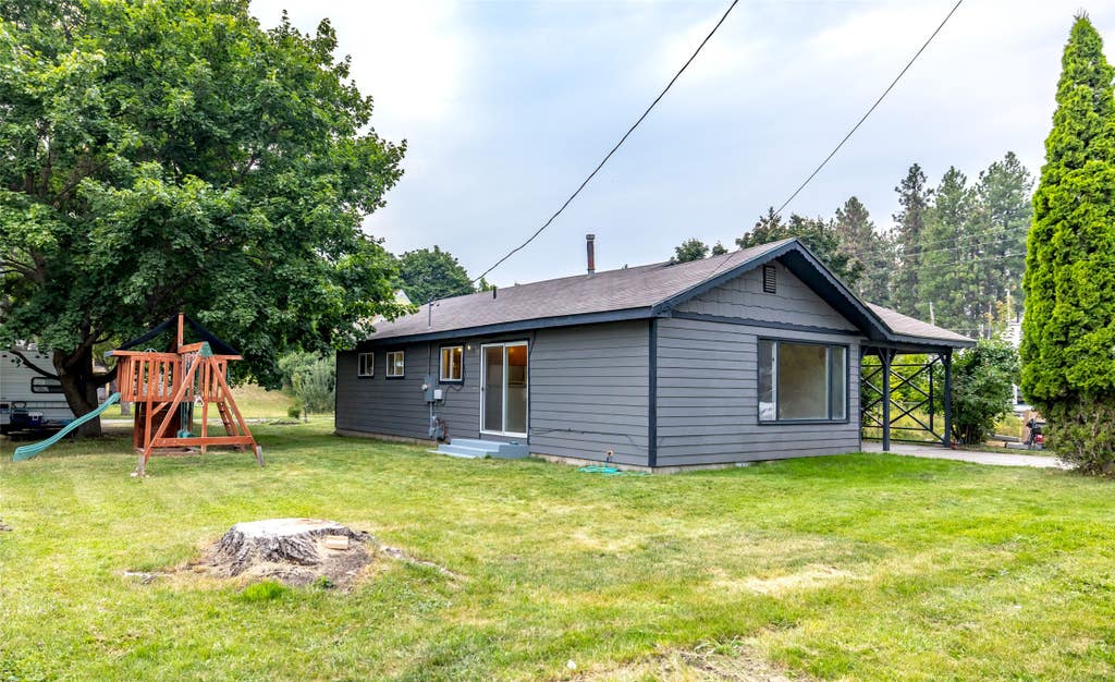 Photo of 1134 3rd Avenue W, Columbia Falls, MT 59912 (MLS # 30077052)