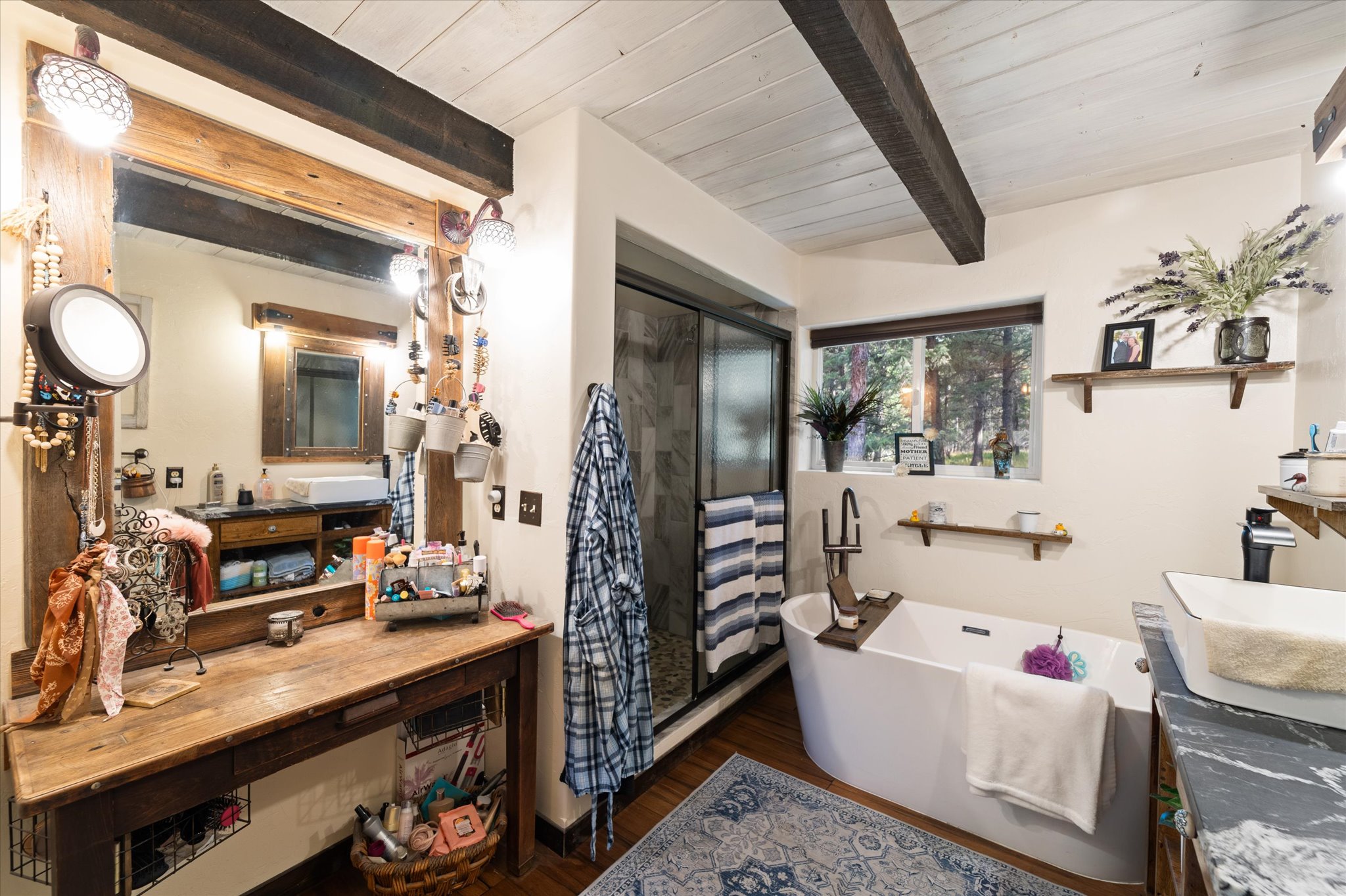 Kila, Montana 59920, United States, 3 Bedrooms Bedrooms, ,2 BathroomsBathrooms,Residential,Pending,39186