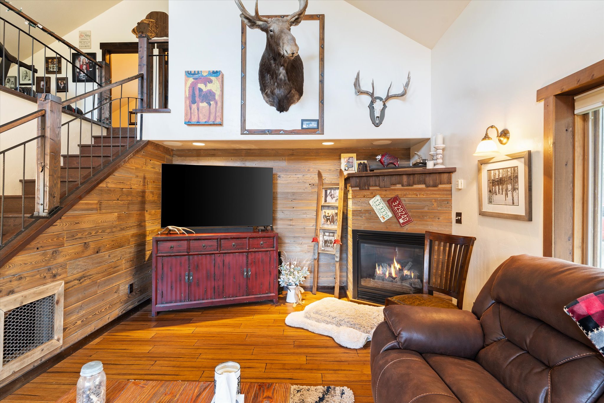 Kila, Montana 59920, United States, 3 Bedrooms Bedrooms, ,2 BathroomsBathrooms,Residential,Pending,39186