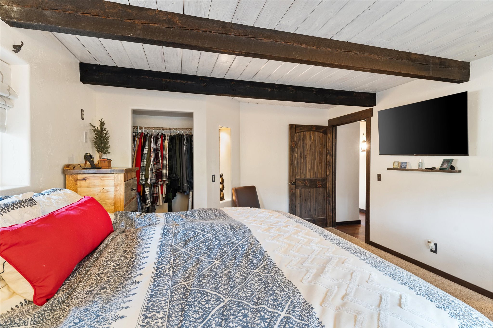 Kila, Montana 59920, United States, 3 Bedrooms Bedrooms, ,2 BathroomsBathrooms,Residential,Pending,39186