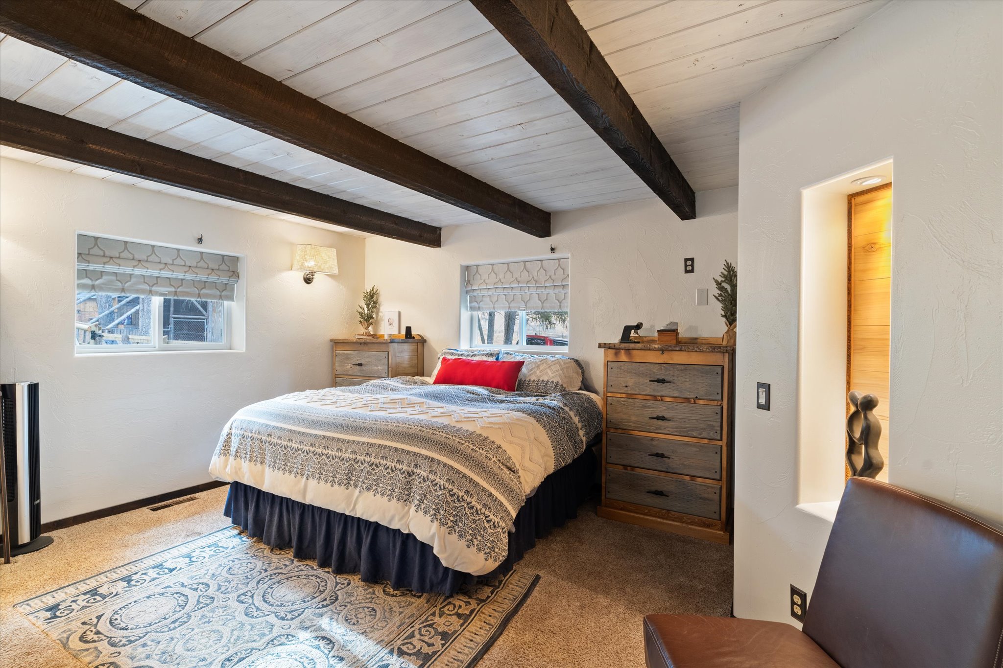 Kila, Montana 59920, United States, 3 Bedrooms Bedrooms, ,2 BathroomsBathrooms,Residential,Pending,39186