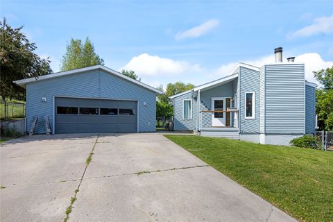 6109 Mainview Drive Missoula MT 59803
