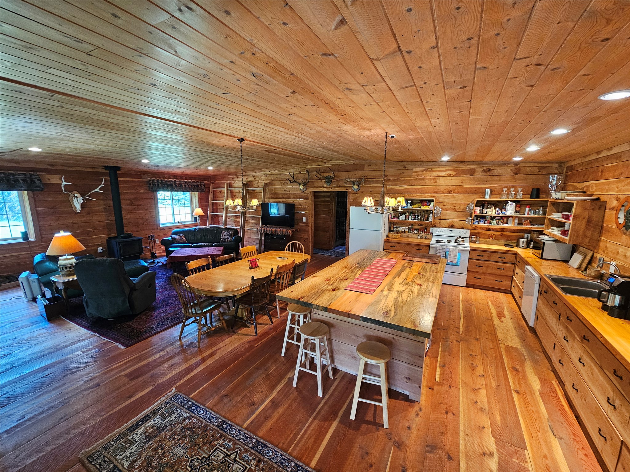 106 Sleepy Hollow Lane