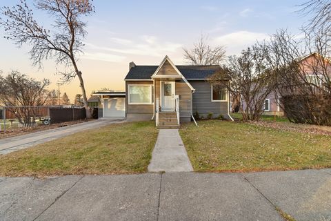 Photo of 2115 4th Avenue S, Great Falls, MT 59405 (MLS # 30061061)