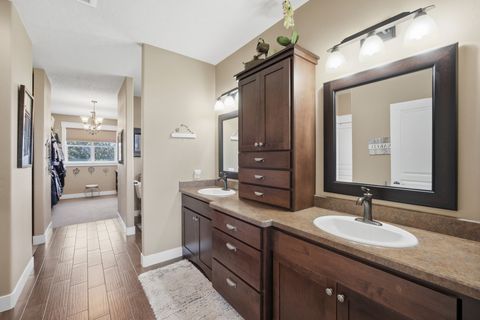 Tiny photo for 150 Jet Lane, Hamilton, MT 59840 (MLS # 30071513)