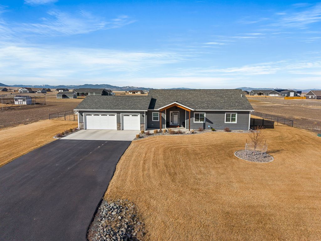 Photo of 2188 Spring Wheat Loop, East Helena, MT 59635 (MLS # 30066124)
