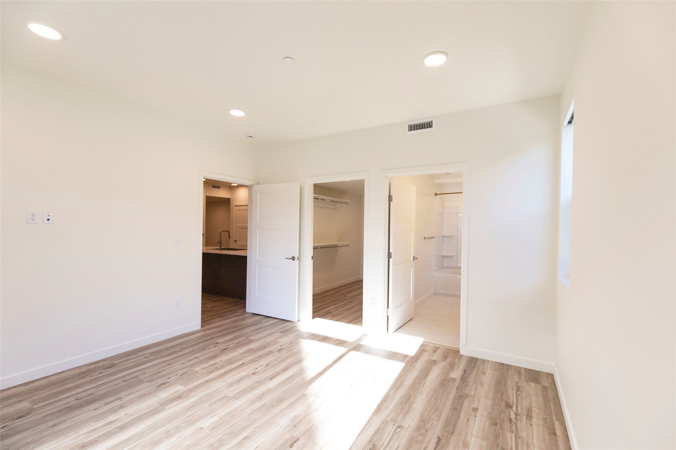 1120 Charlo Street 104