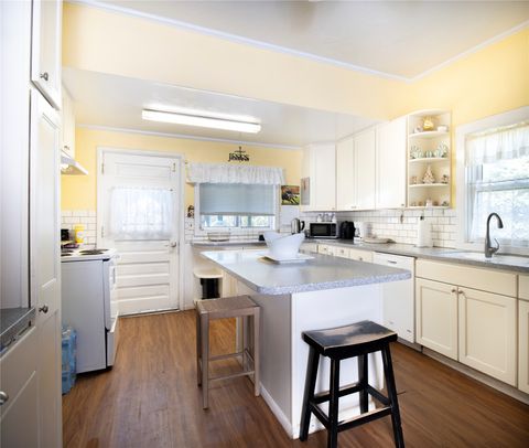 Tiny photo for 404 S Central Avenue, Malta, MT 59538 (MLS # 30070661)