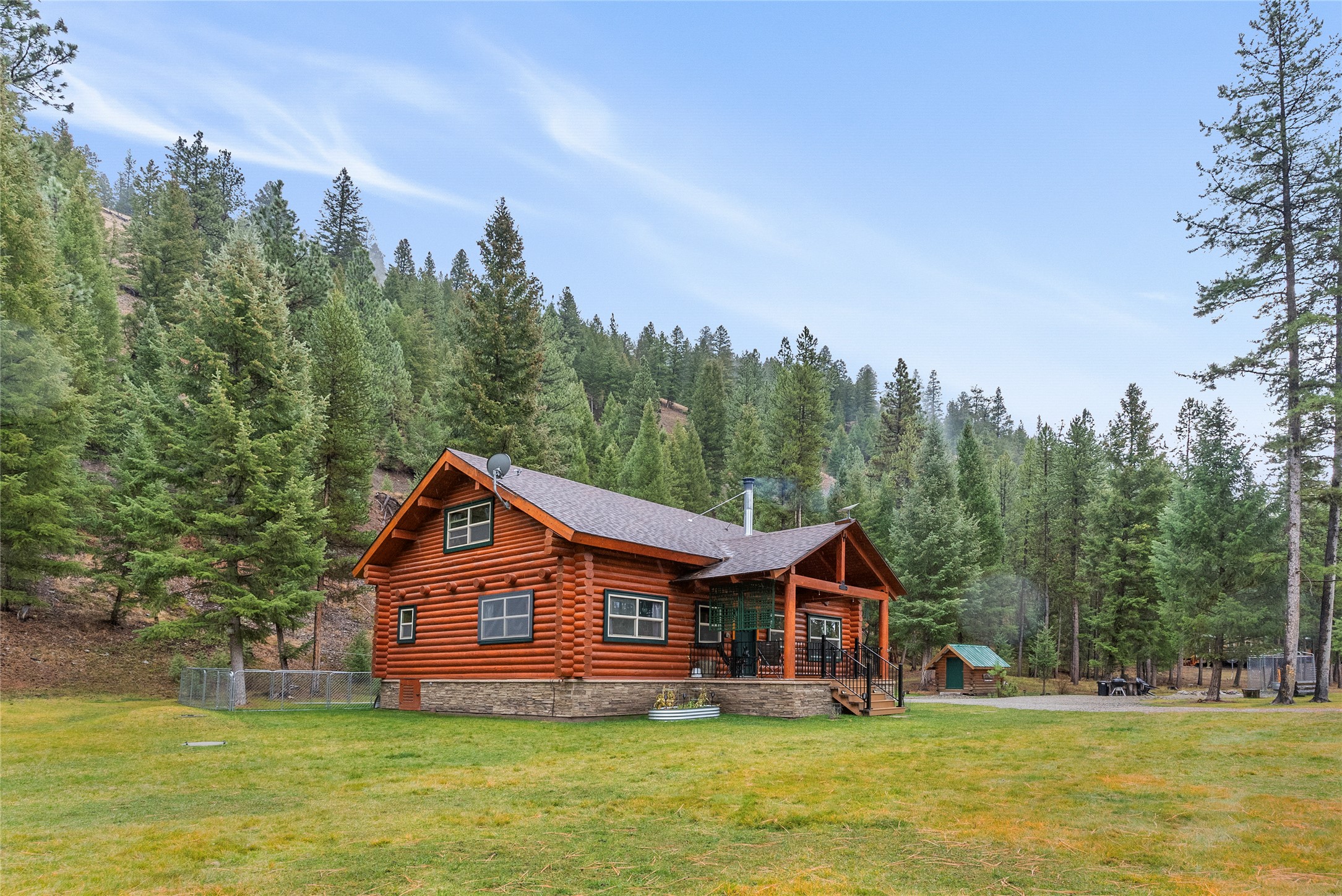 Darby, Montana 59829, United States, 3 Bedrooms Bedrooms, ,2 BathroomsBathrooms,Residential,Active,240238