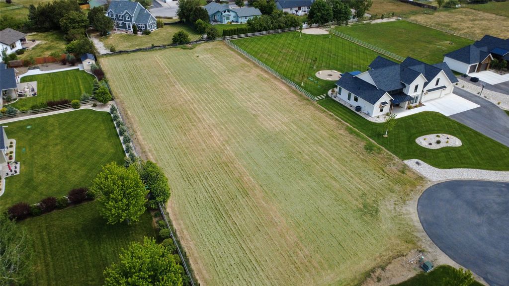 Photo of Lot 10 Lore Lane, Hamilton, MT 59840 (MLS # 30070911)
