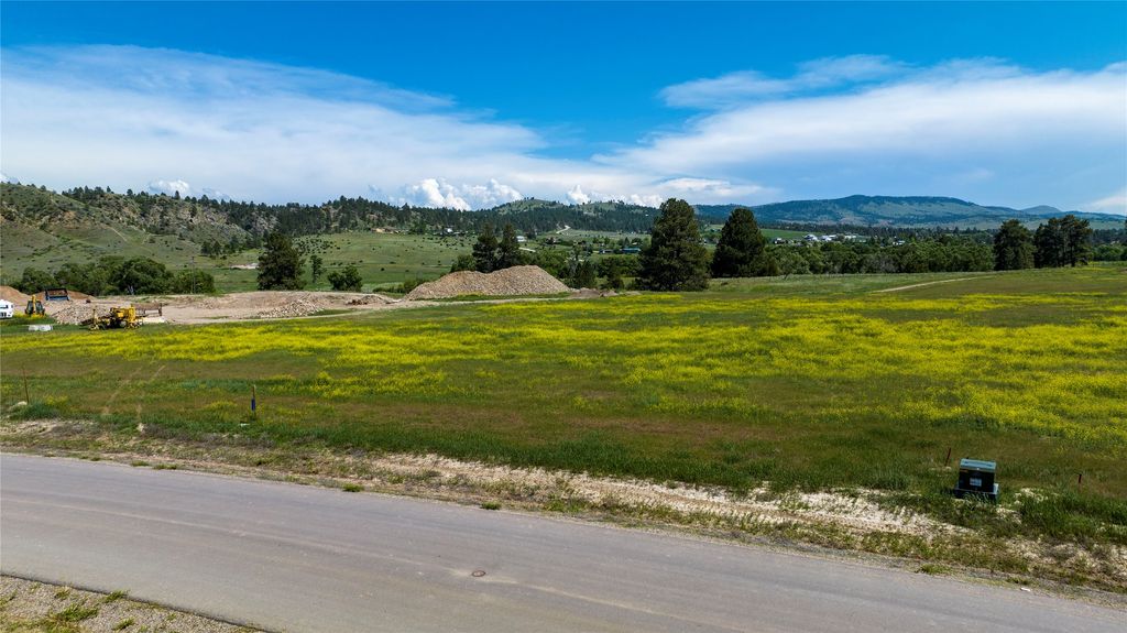 Photo of 5508 Fireweed Loop, Helena, MT 59602 (MLS # 22301163)