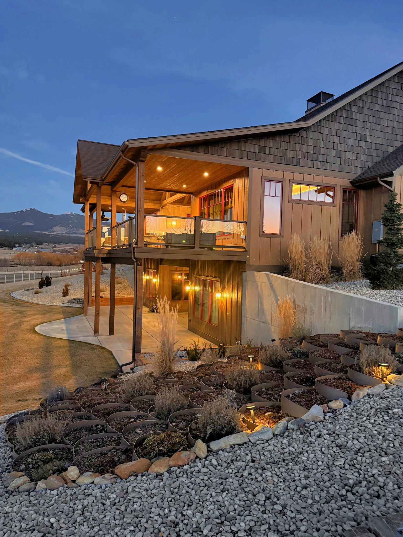 729 Stone Creek Loop