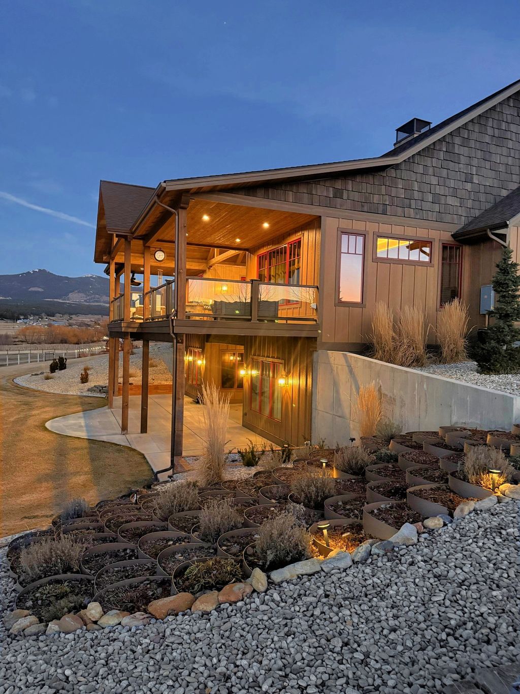 Photo of 729 Stone Creek Loop, Corvallis, MT 59828 (MLS # 30065207)