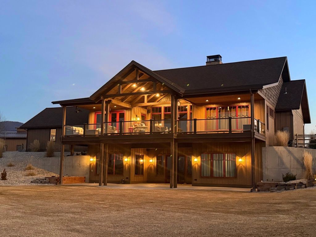 Photo of 729 Stone Creek Loop, Corvallis, MT 59828 (MLS # 30065207)