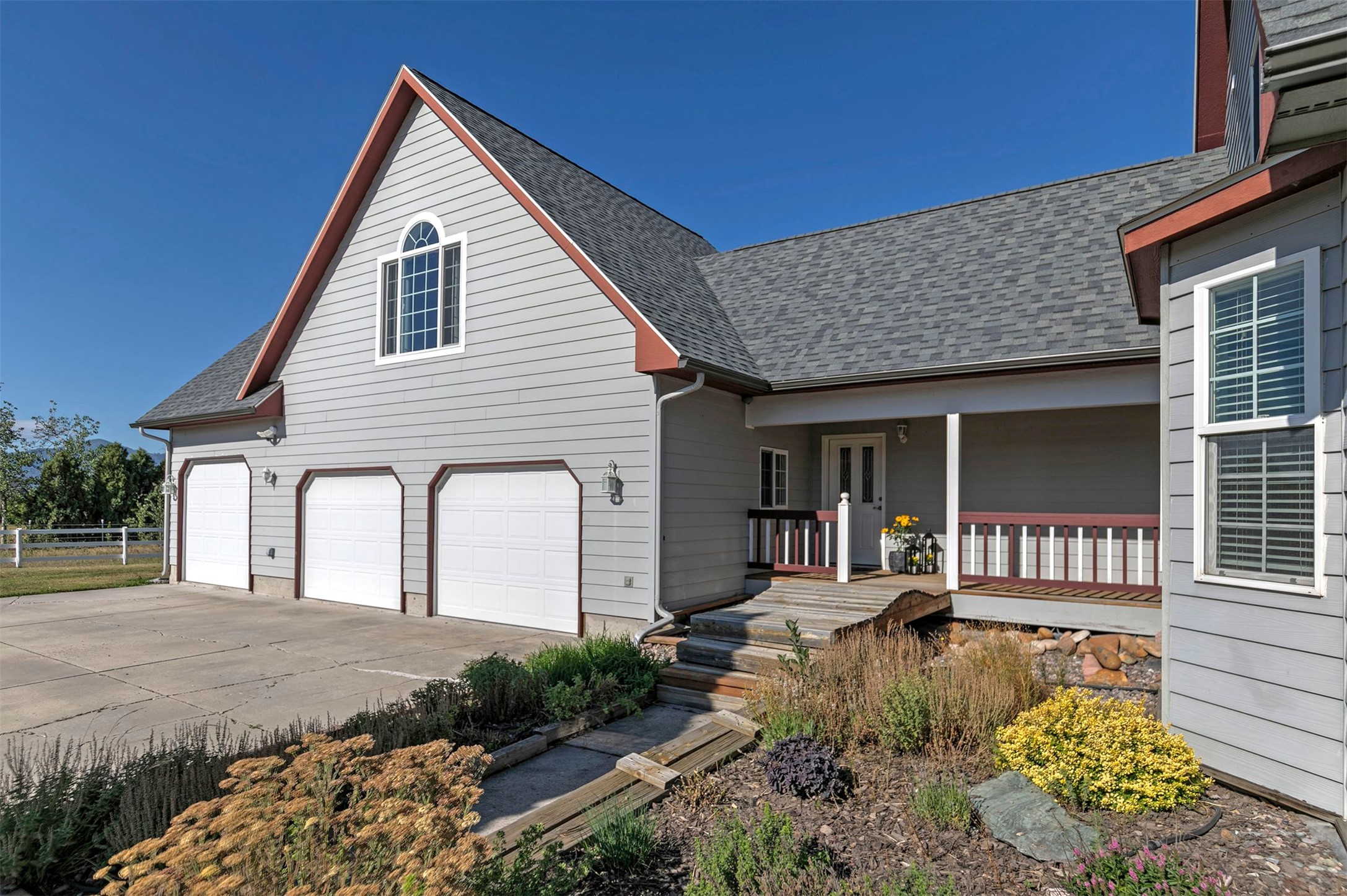 10019 Equestrian Way