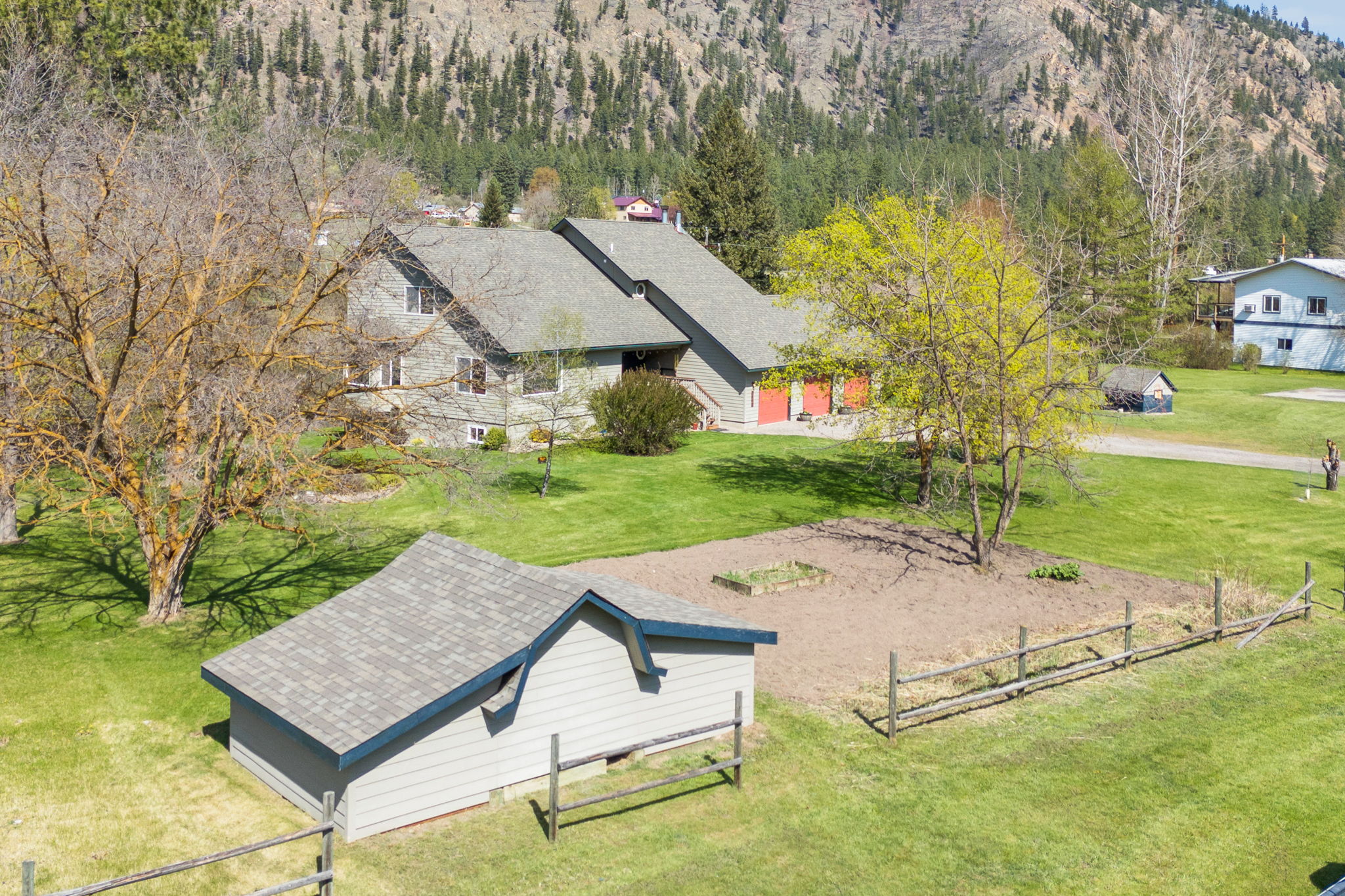 390 Dairy Lane