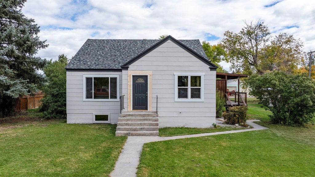 Photo of 210 N Oak Street, Townsend, MT 59644 (MLS # 30079297)