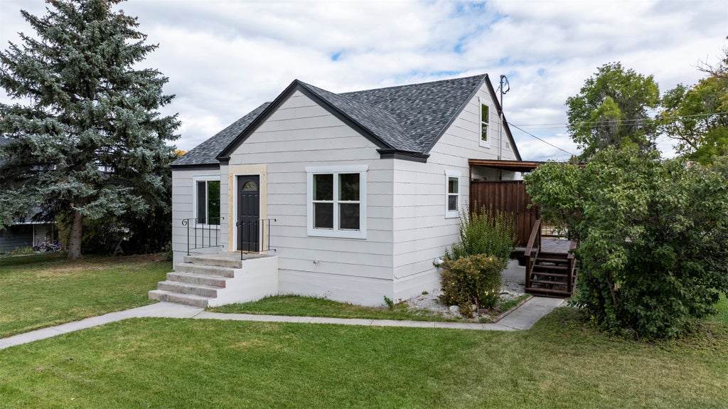 Photo of 210 N Oak Street, Townsend, MT 59644 (MLS # 30079297)