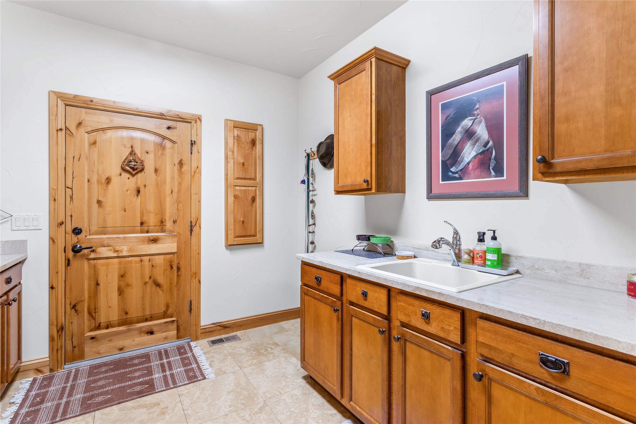 Missoula, Montana 59802, United States, 3 Bedrooms Bedrooms, ,2 BathroomsBathrooms,Residential,Pending,142599