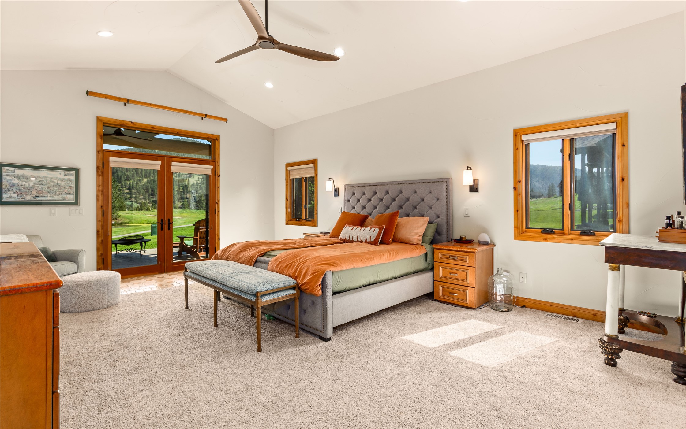 Missoula, Montana 59802, United States, 3 Bedrooms Bedrooms, ,2 BathroomsBathrooms,Residential,Pending,142599