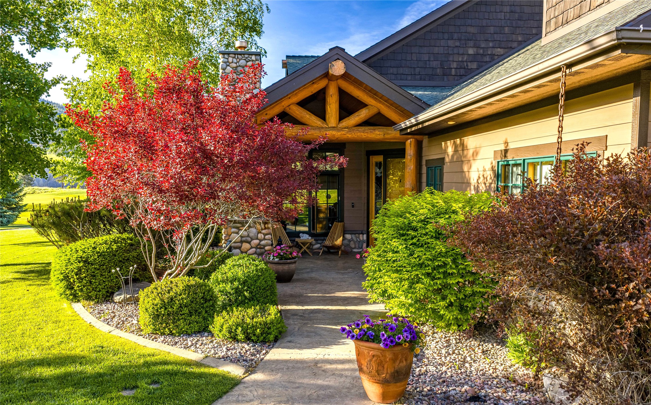 Missoula, Montana 59802, United States, 3 Bedrooms Bedrooms, ,2 BathroomsBathrooms,Residential,Pending,142599