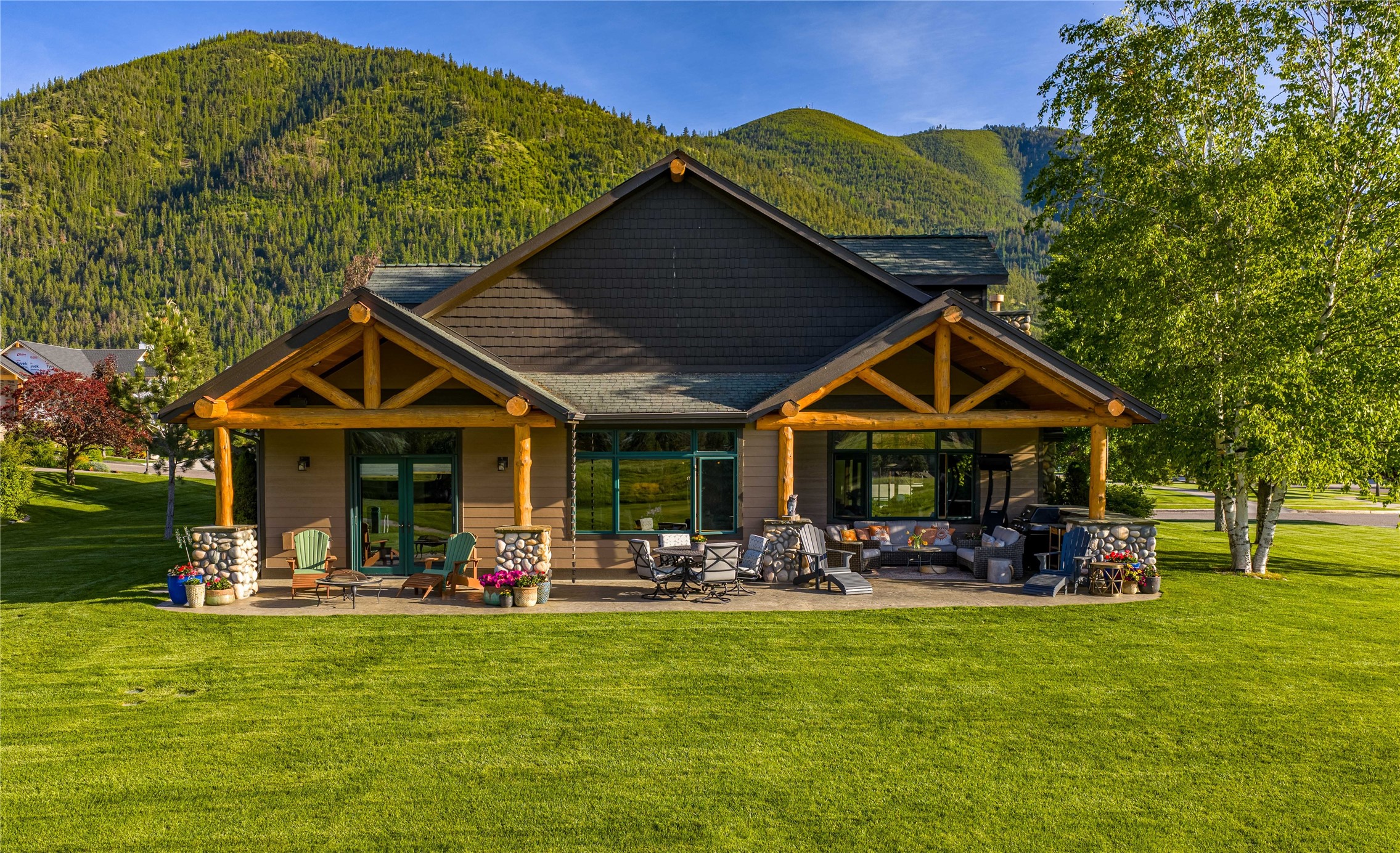 Missoula, Montana 59802, United States, 3 Bedrooms Bedrooms, ,2 BathroomsBathrooms,Residential,Pending,142599