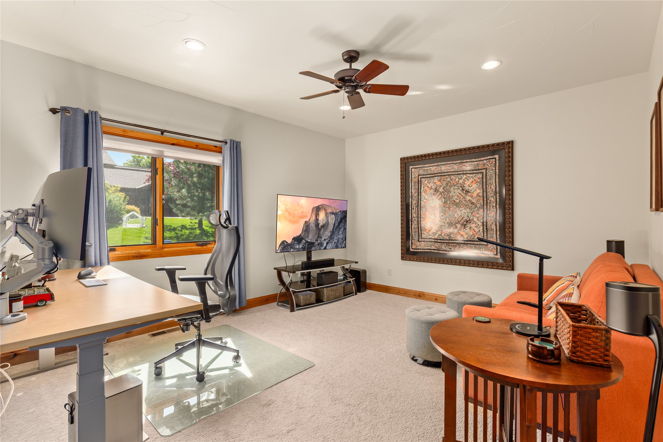 Missoula, Montana 59802, United States, 3 Bedrooms Bedrooms, ,2 BathroomsBathrooms,Residential,Pending,142599