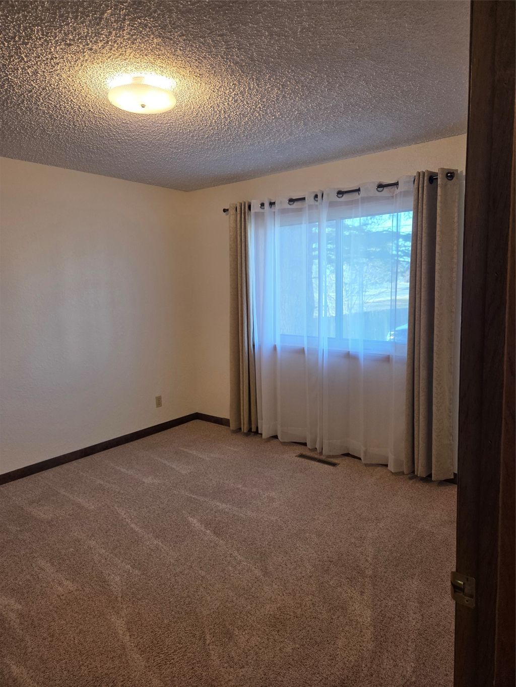 Photo of 1505 9th Street NW #114, Great Falls, MT 59404 (MLS # 30064215)