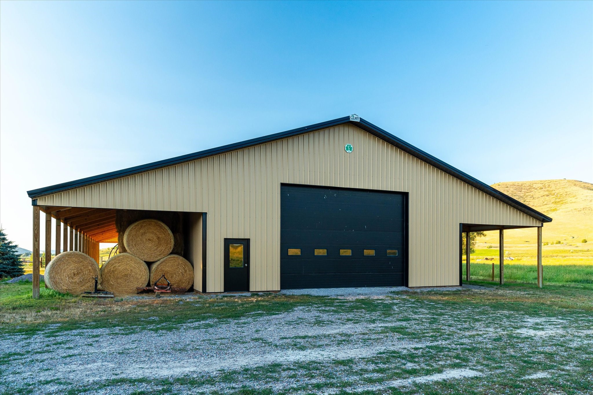 Charlo, Montana 59824, United States, 6 Bedrooms Bedrooms, ,6 BathroomsBathrooms,Residential,Pending,52320