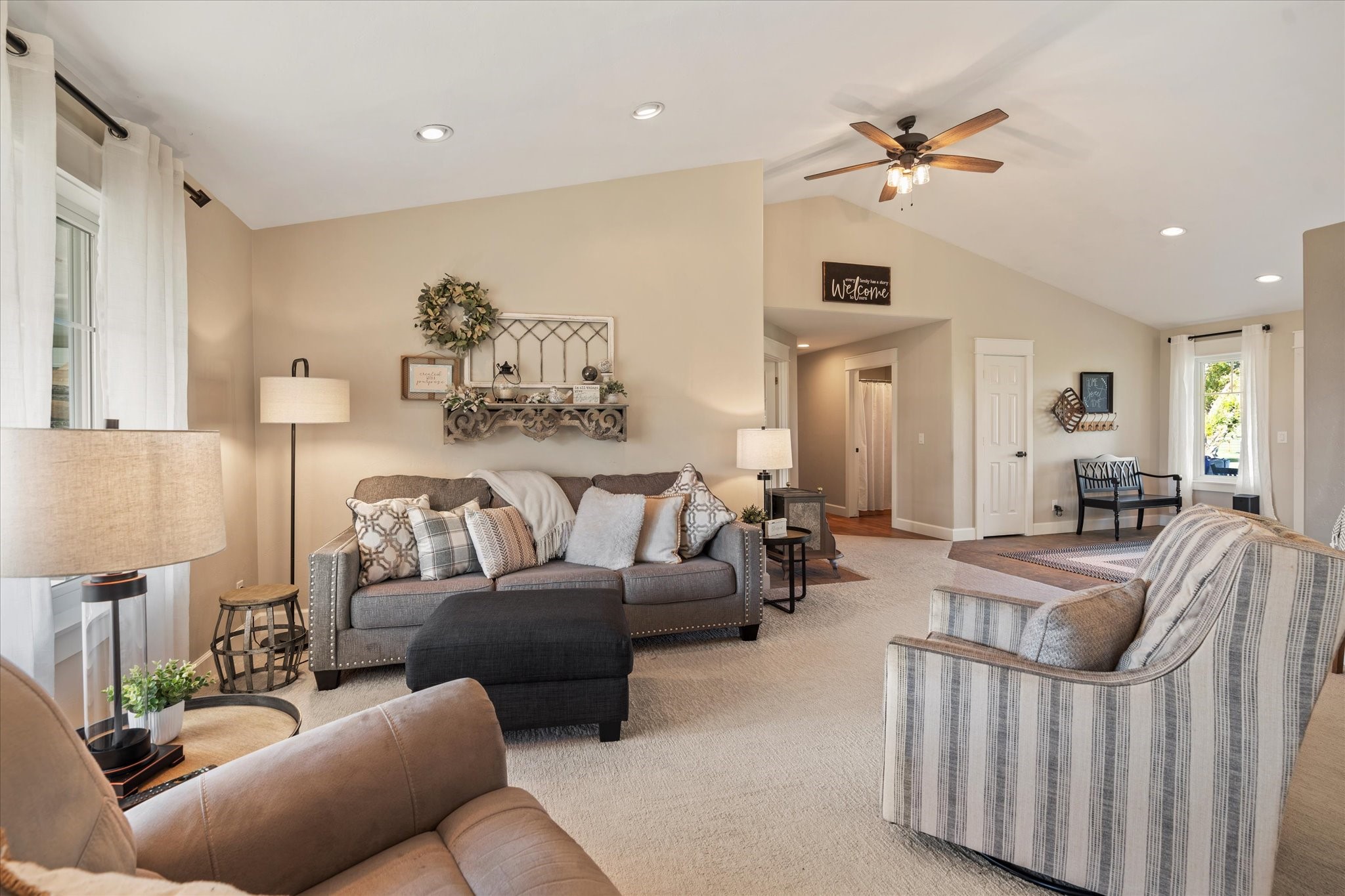 Charlo, Montana 59824, United States, 6 Bedrooms Bedrooms, ,6 BathroomsBathrooms,Residential,Pending,52320