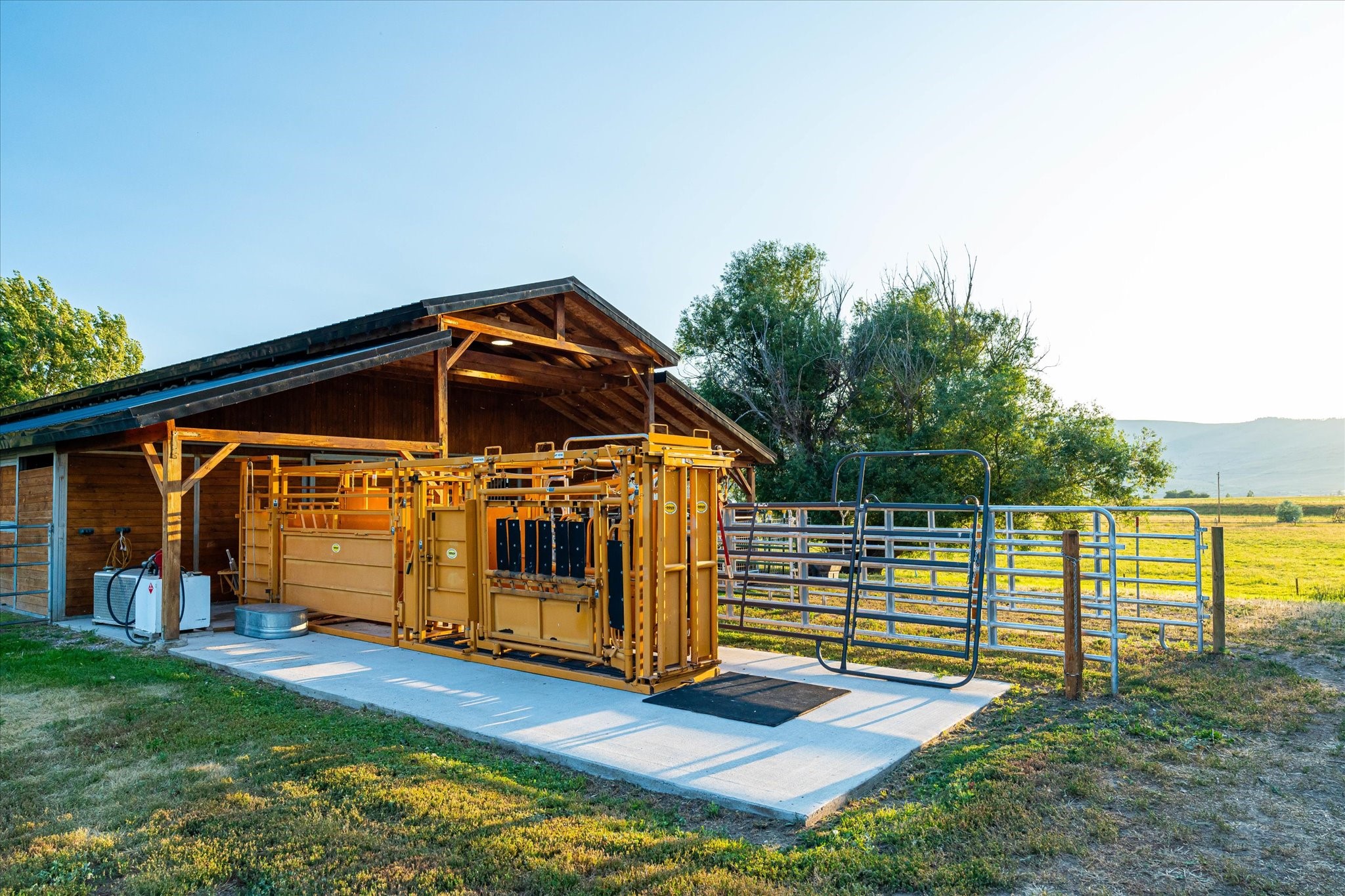 Charlo, Montana 59824, United States, 6 Bedrooms Bedrooms, ,6 BathroomsBathrooms,Residential,Pending,52320