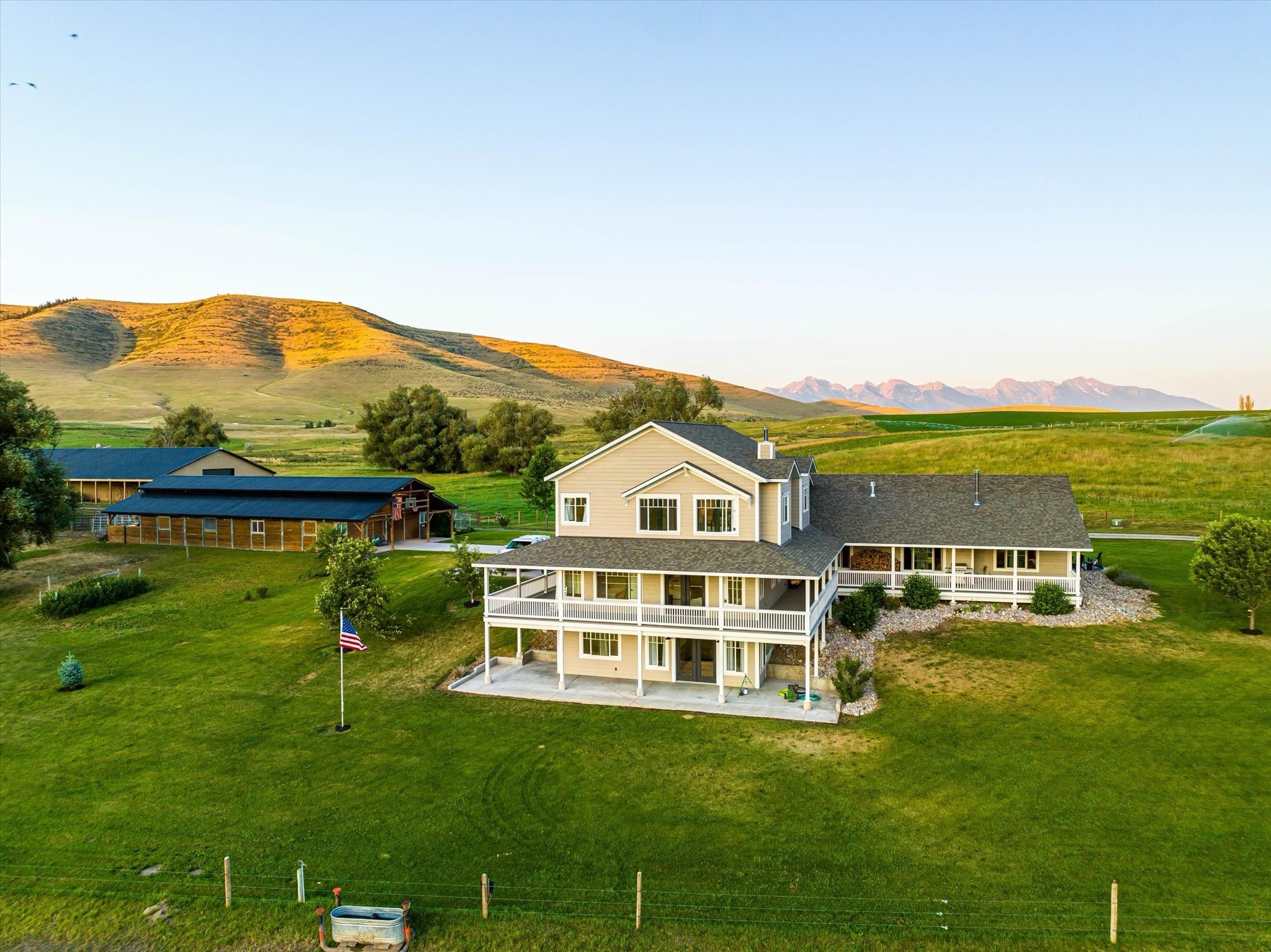 Charlo, Montana 59824, United States, 6 Bedrooms Bedrooms, ,6 BathroomsBathrooms,Residential,Pending,52320