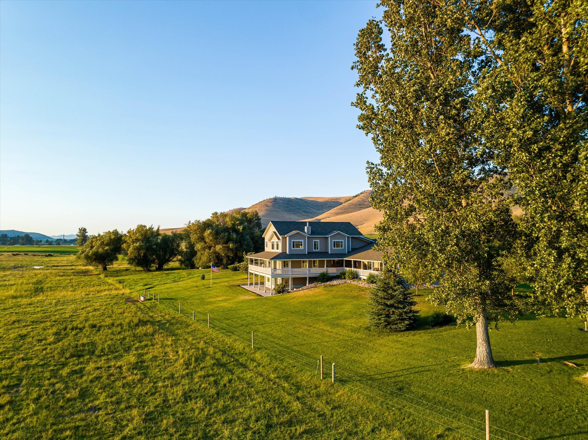 Charlo, Montana 59824, United States, 6 Bedrooms Bedrooms, ,6 BathroomsBathrooms,Residential,Pending,52320