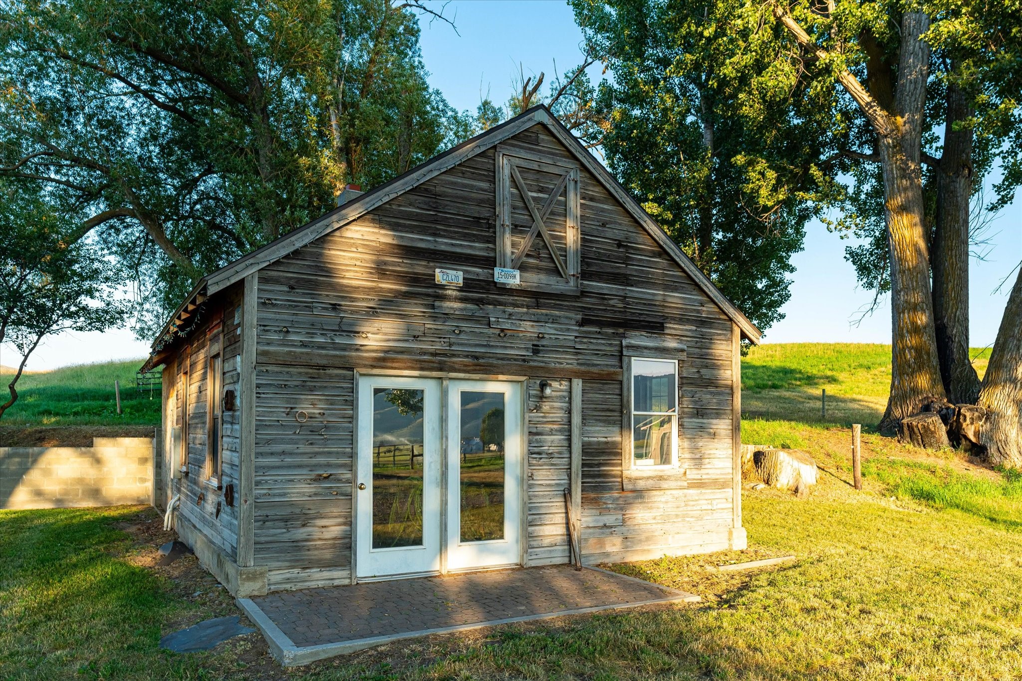 Charlo, Montana 59824, United States, 6 Bedrooms Bedrooms, ,6 BathroomsBathrooms,Residential,Pending,52320