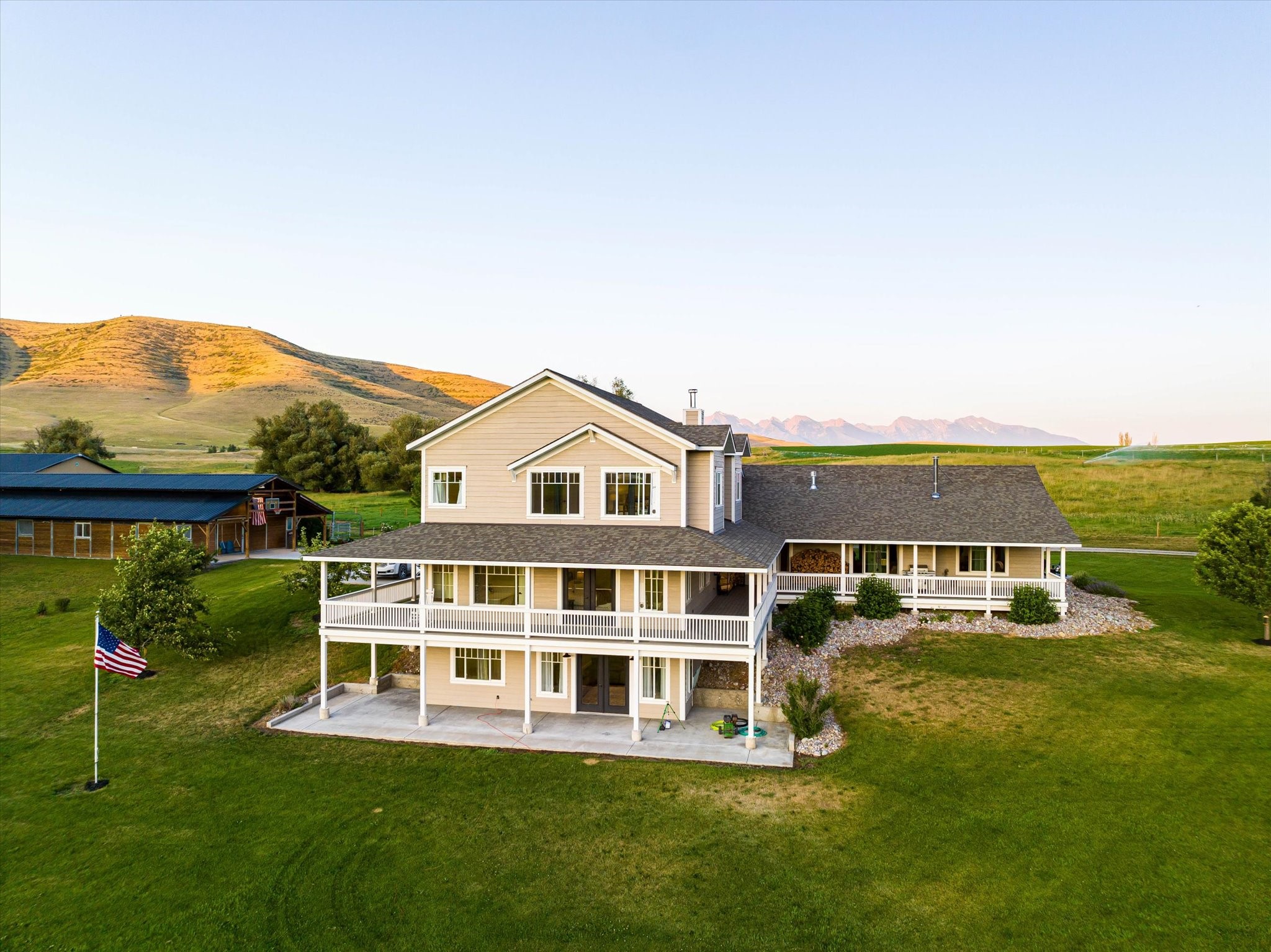 Charlo, Montana 59824, United States, 6 Bedrooms Bedrooms, ,6 BathroomsBathrooms,Residential,Pending,52320