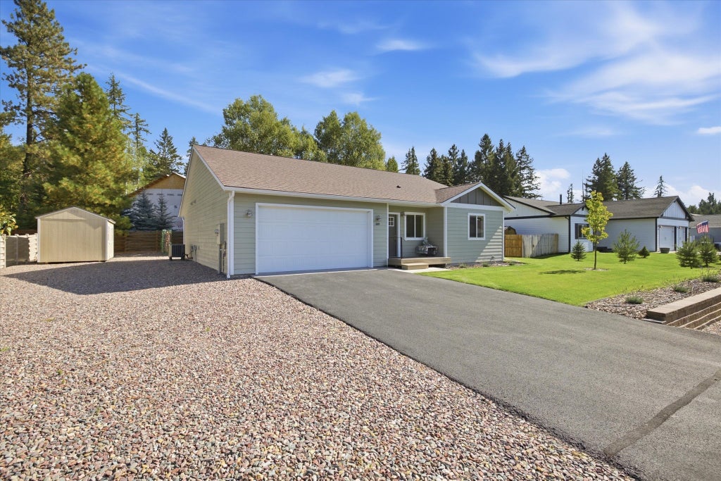 Photo of 449 Kendal Loop, Kalispell, MT 59901 (MLS # 30078940)