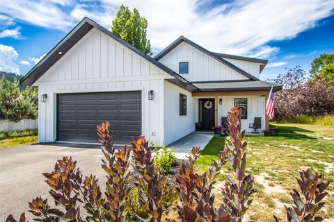 Photo of 36 Mile High Court, Kalispell, MT 59901 (MLS # 30054854)
