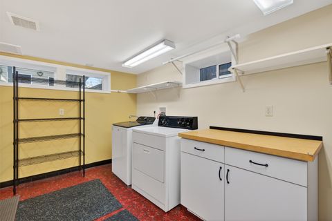 Tiny photo for 761 5th Avenue, Kalispell, MT 59901 (MLS # 30070243)