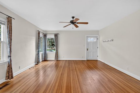 Tiny photo for 761 5th Avenue, Kalispell, MT 59901 (MLS # 30070243)
