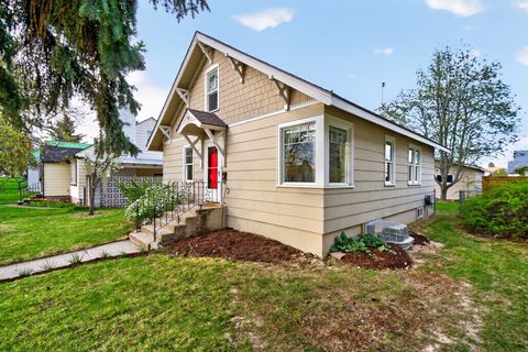 Tiny photo for 761 5th Avenue, Kalispell, MT 59901 (MLS # 30070243)