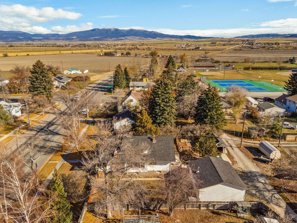 Photo of 804 Broadway Street, Townsend, MT 59644 (MLS # 30060813)