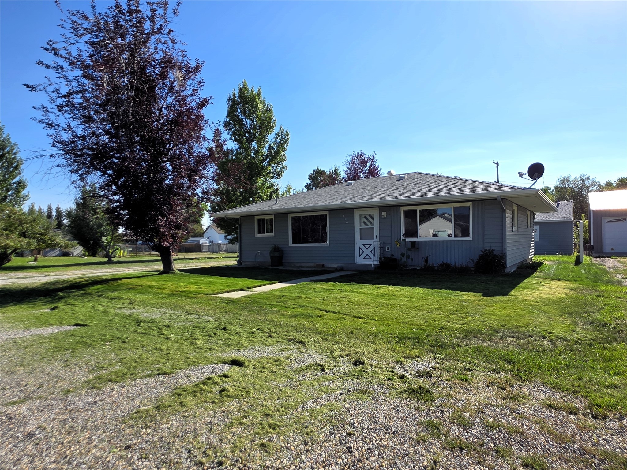 210 3rd Avenue SW