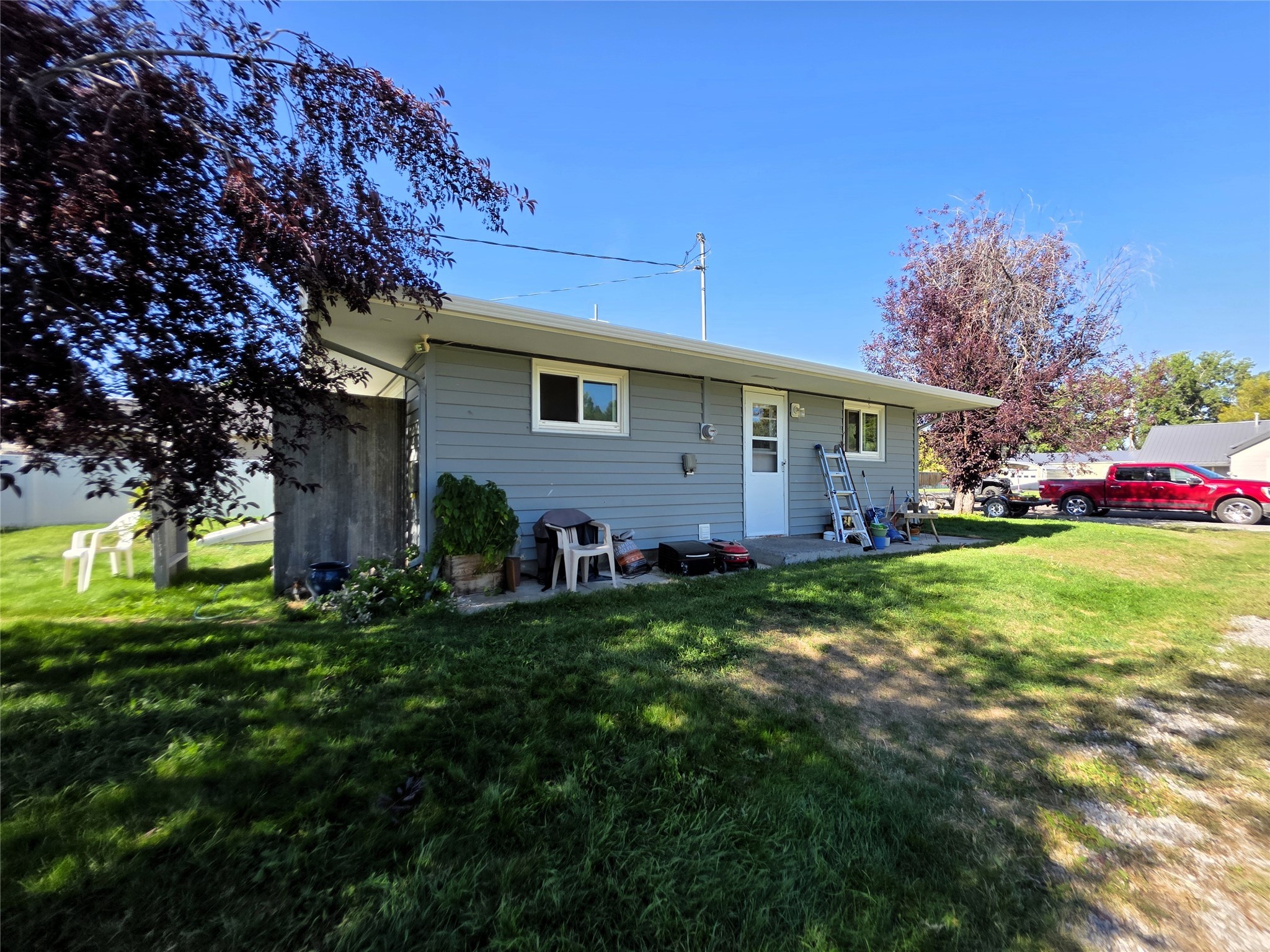 210 3rd Avenue SW