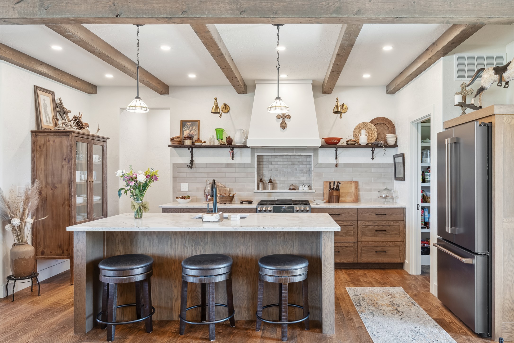 527 Sunseed Court
