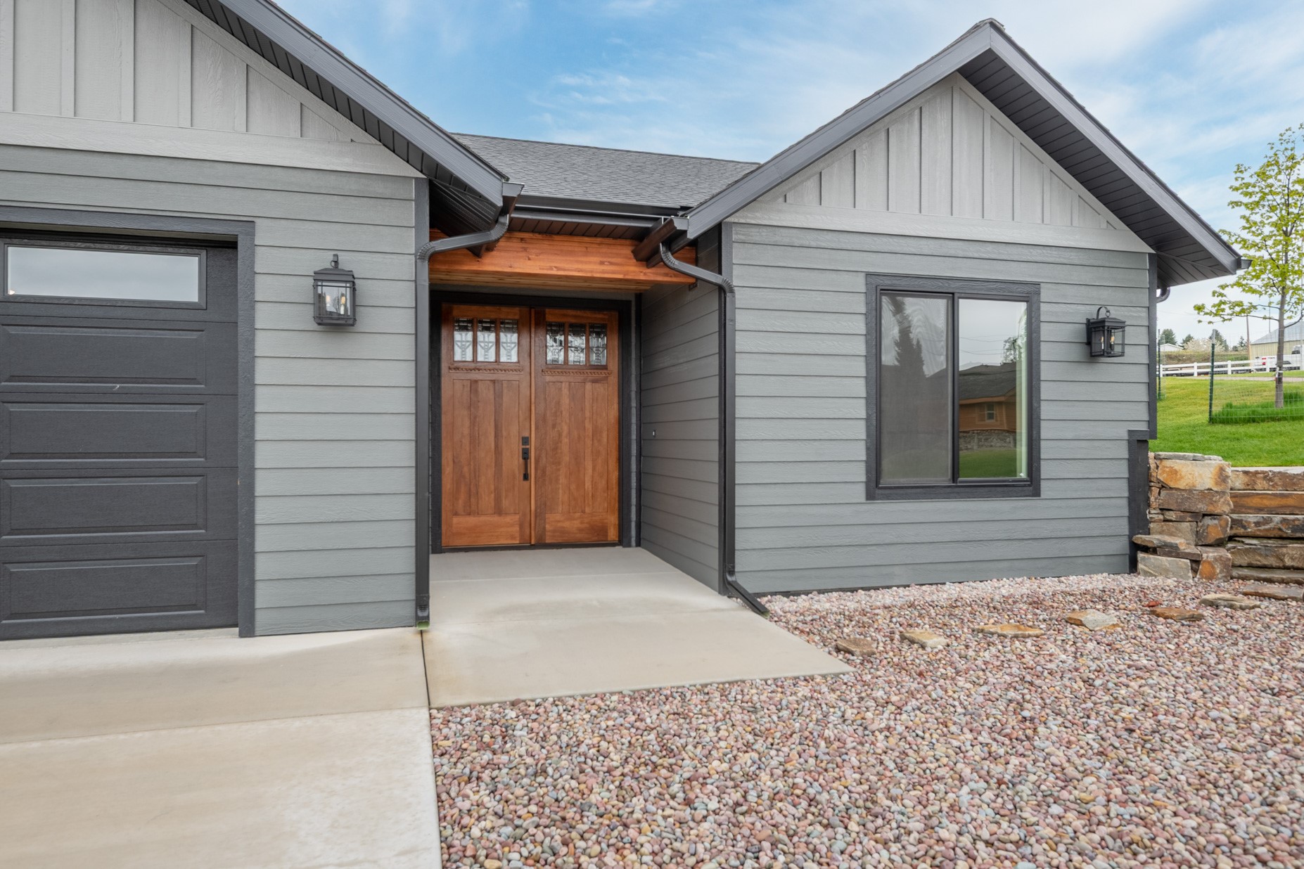 412 White Fox Run