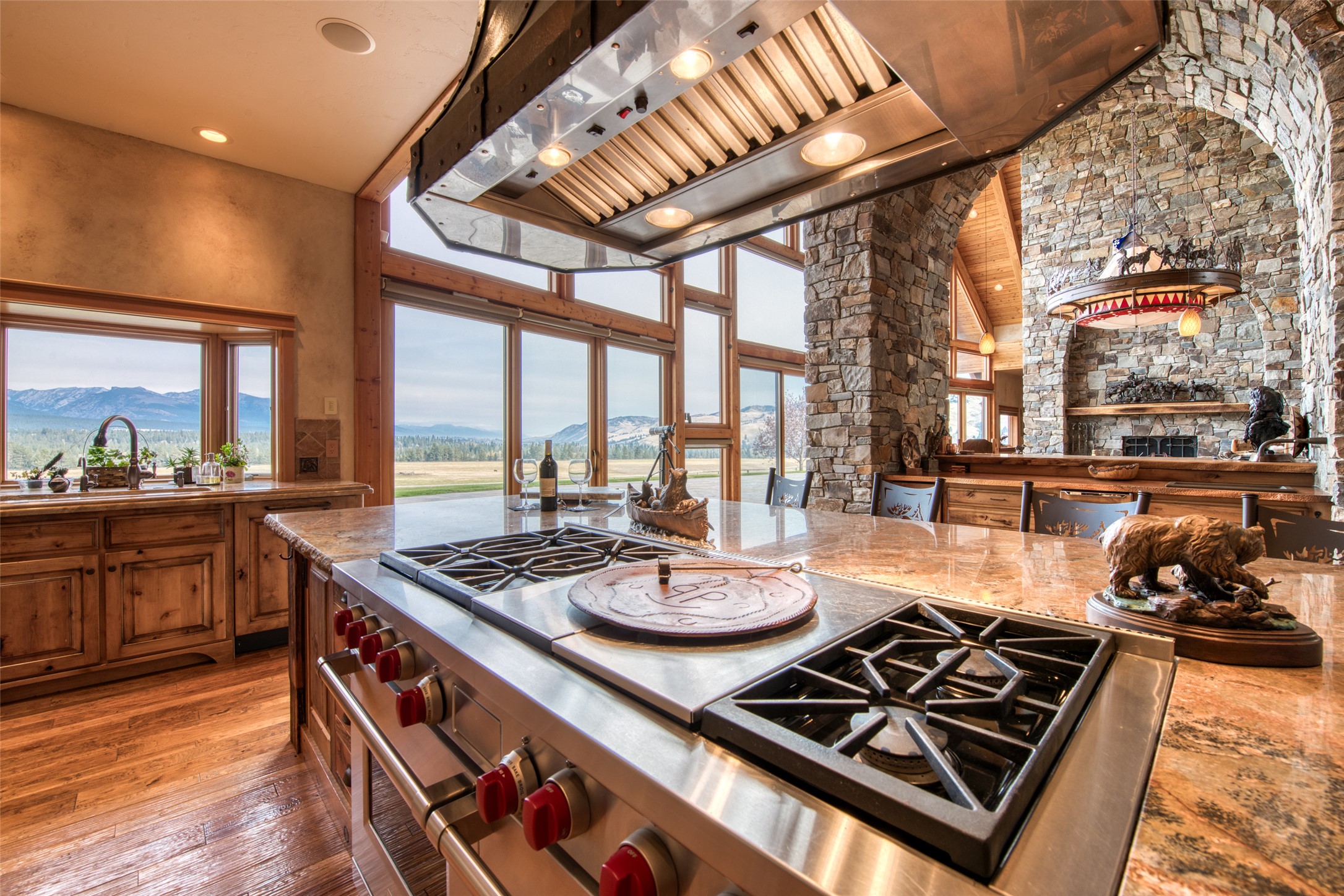 Darby, Montana 59829, United States, 3 Bedrooms Bedrooms, ,4 BathroomsBathrooms,Residential,Active,37707